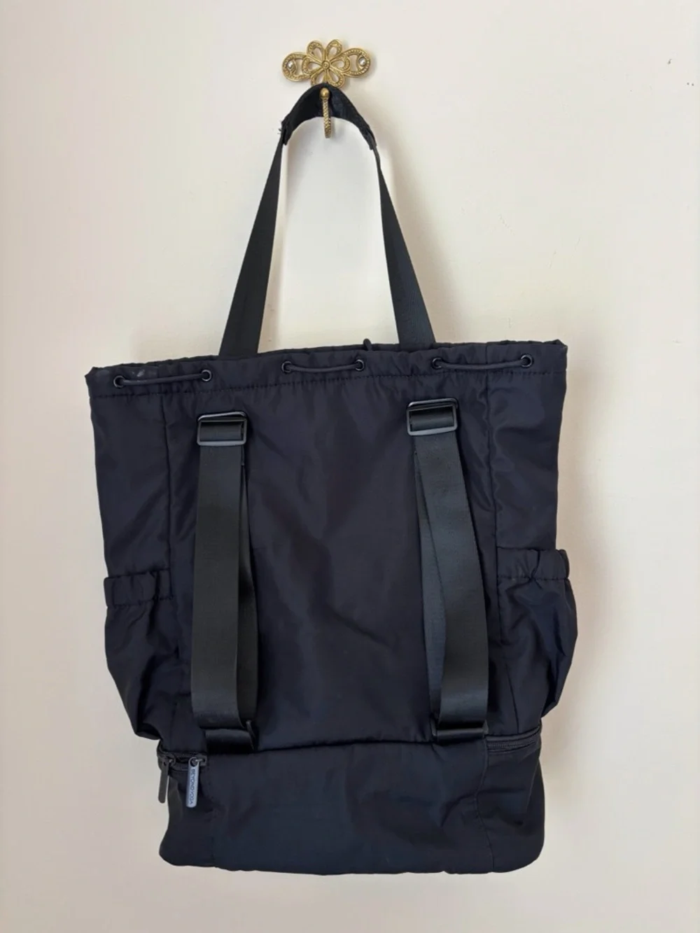 Beyond Yoga Convertible Black Gym Bag